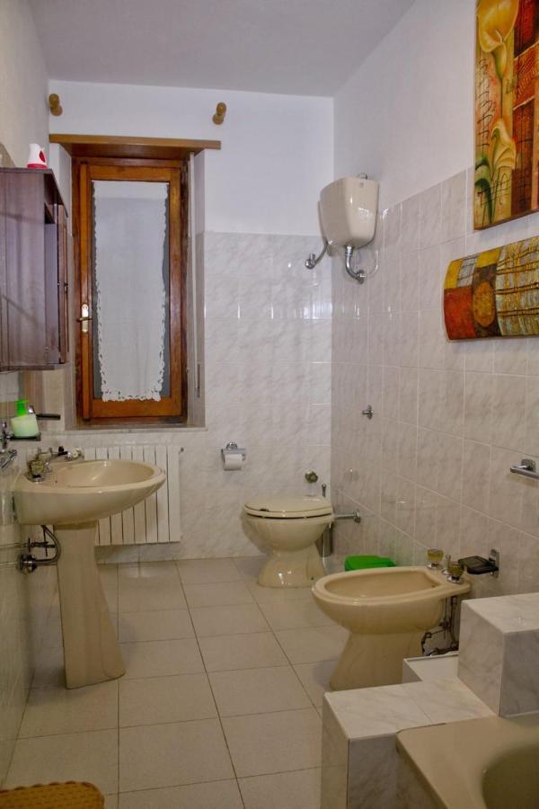 Bed and Breakfast La Collina Dei Ciliegi Sarule Exterior foto