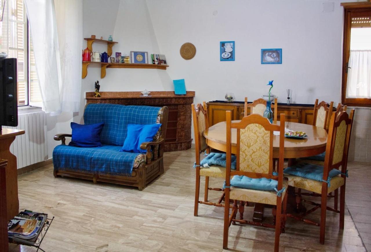Bed and Breakfast La Collina Dei Ciliegi Sarule Exterior foto
